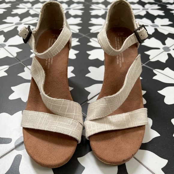 Toms Shoes - TOMS Wedge Sandals Size 7
